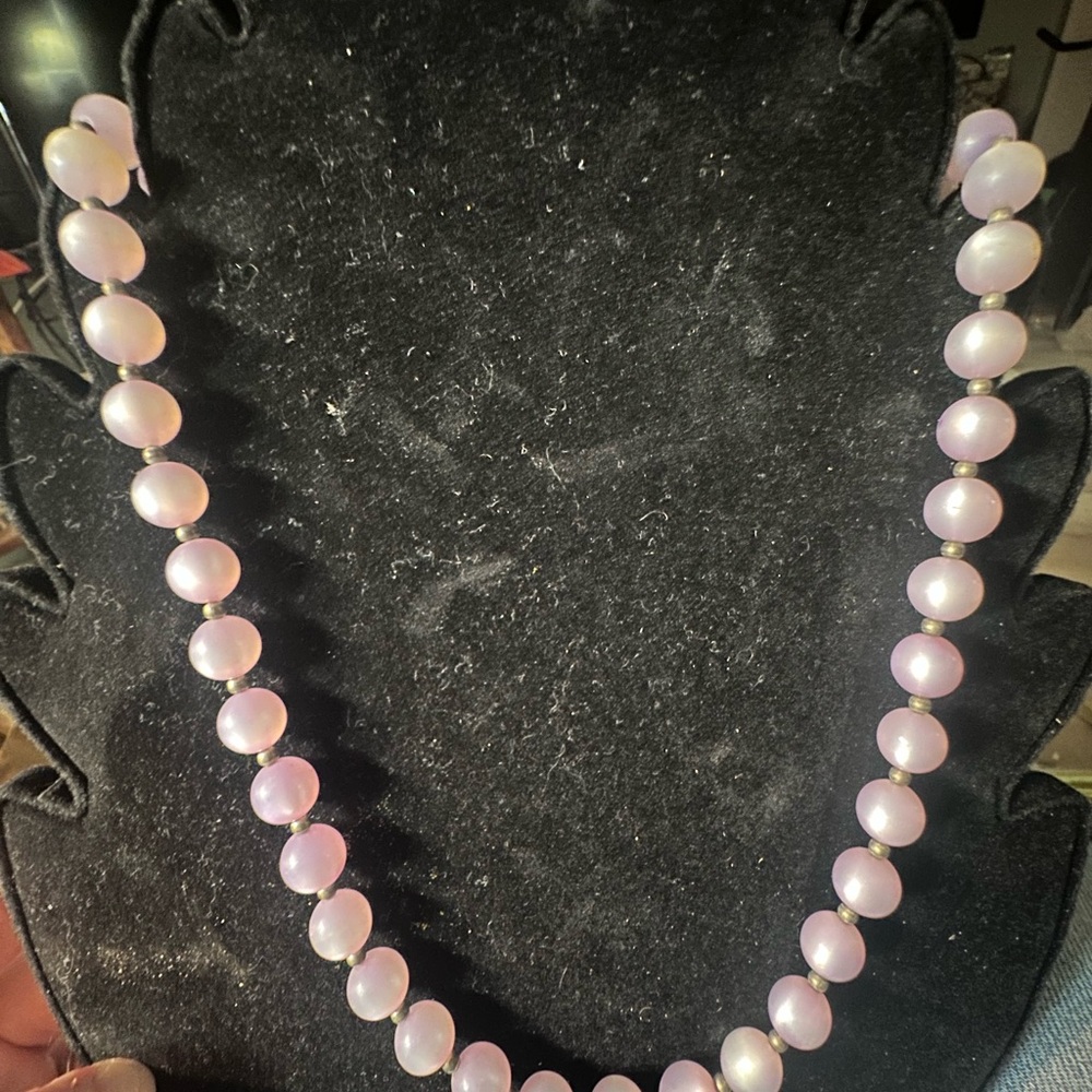 vintage moon glow Lavender Beaded Necklace - Picture 4 of 6